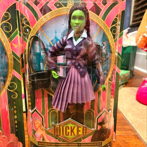 Wicked 3 Doll SET Madame Morrible, Glinda, and Elphaba Shiz University - Picture 6 of 12